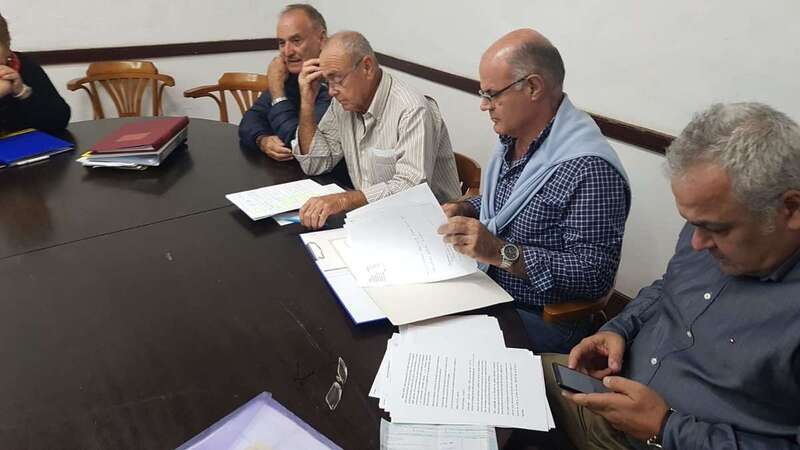Imagen de una reunión reciente de la directiva de El Casino de Telde (Foto TA)